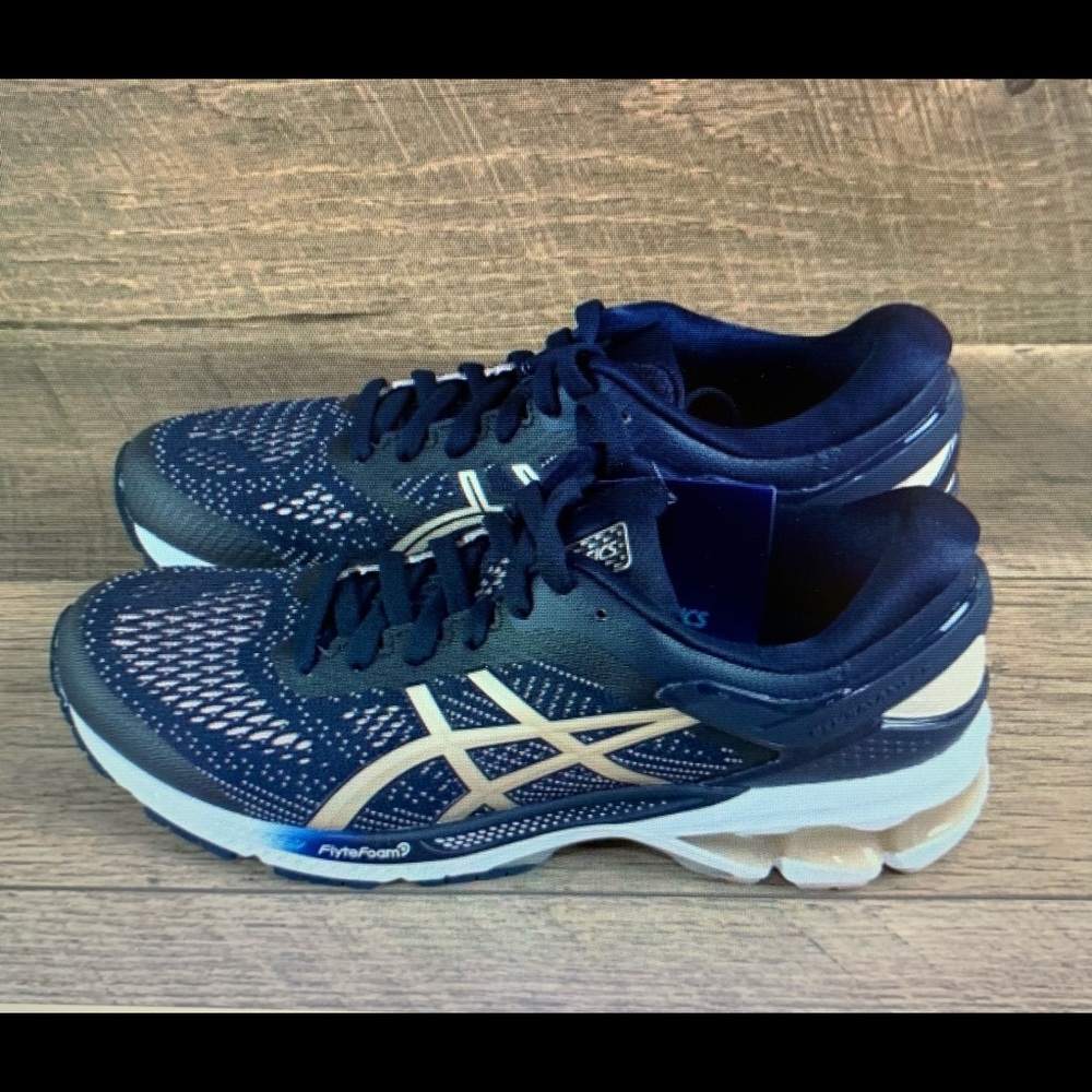 Women’s ASICS Gel Kayano 26